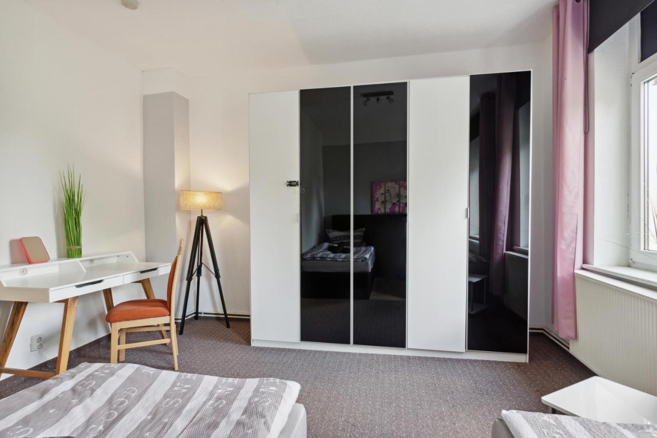 Schoenes Ferien-Appartement Fuer Bis Zu 6 Personen Хальберштадт Экстерьер фото